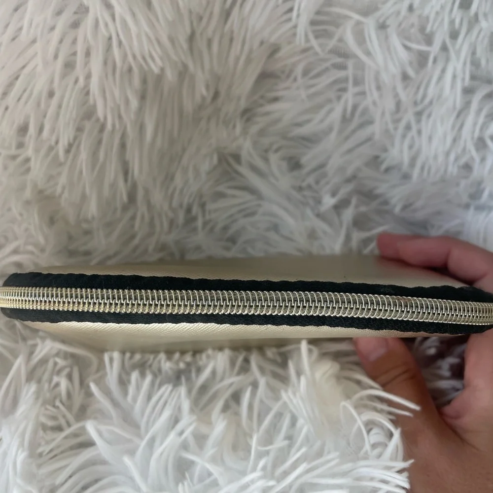 🩷 3/$18 Gold bridal engagement make up pouch bag ring zipper